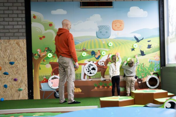Vrij spelen binnenspeeltuin De Sensorische Beweegtuin