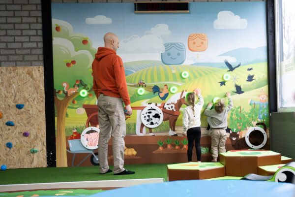 Vrij spelen binnenspeeltuin De Sensorische Beweegtuin